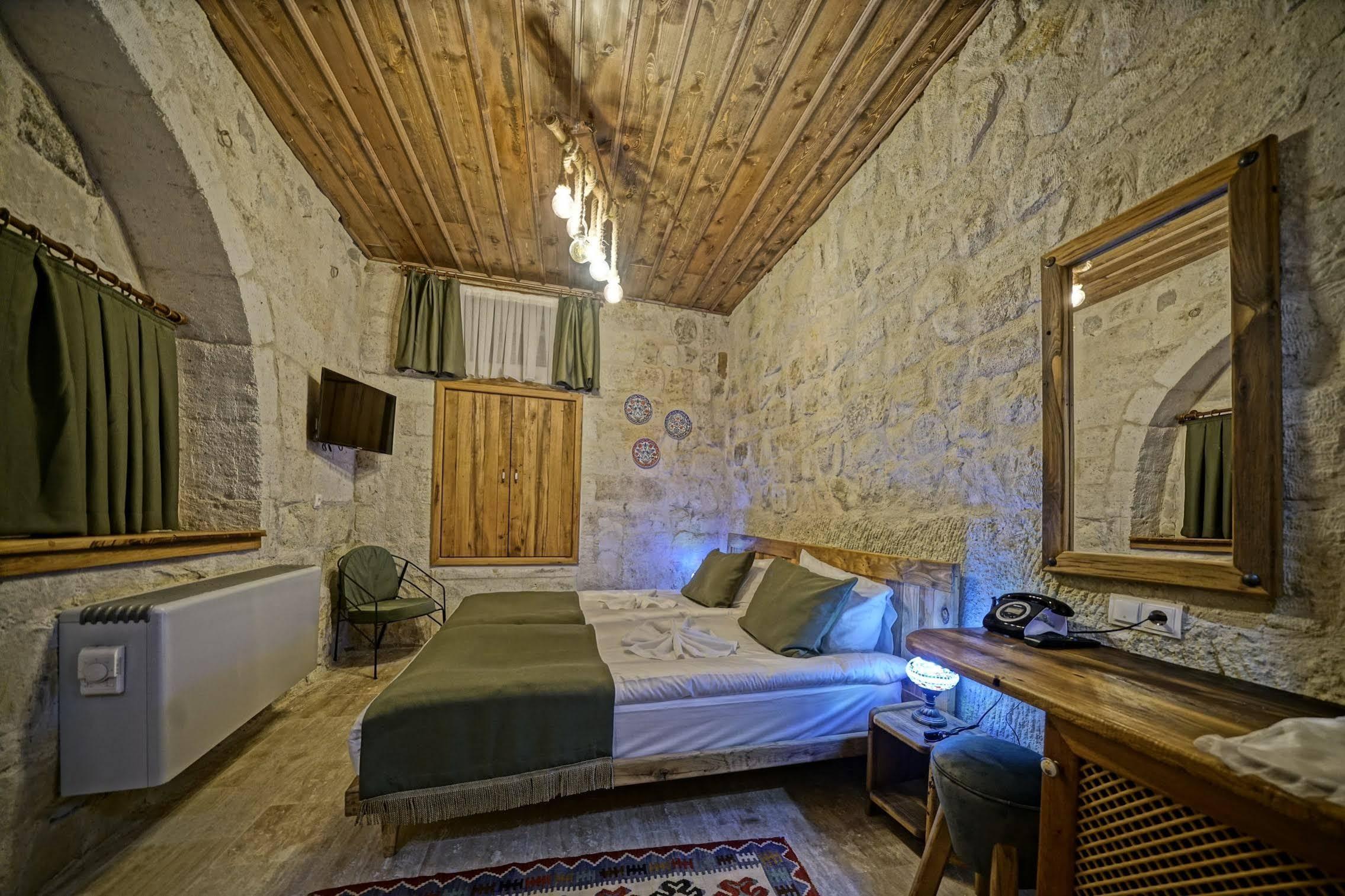 Vigneron Cave Hotel نفسهير المظهر الخارجي الصورة