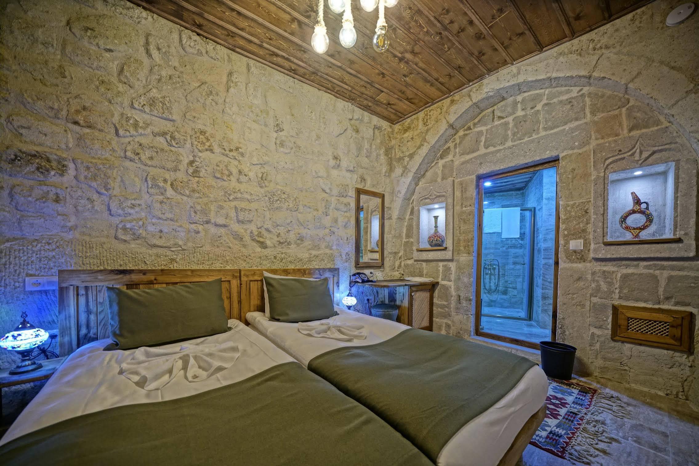 Vigneron Cave Hotel نفسهير المظهر الخارجي الصورة