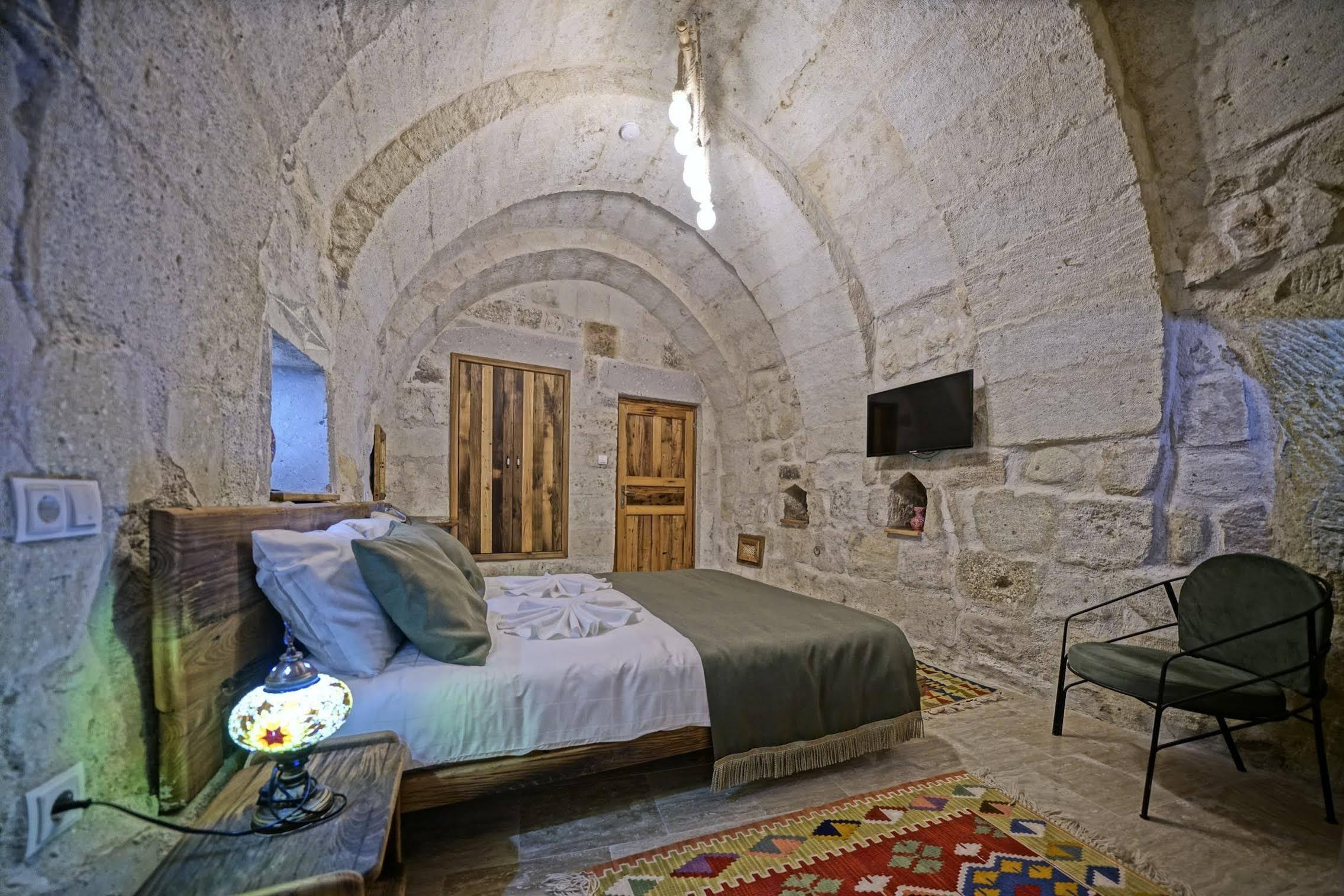 Vigneron Cave Hotel نفسهير المظهر الخارجي الصورة