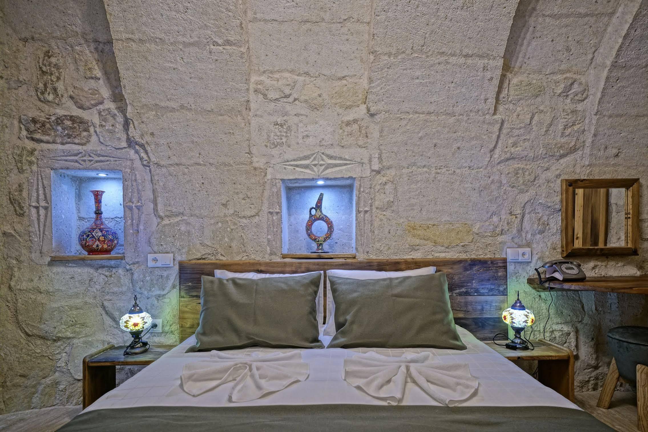 Vigneron Cave Hotel نفسهير المظهر الخارجي الصورة