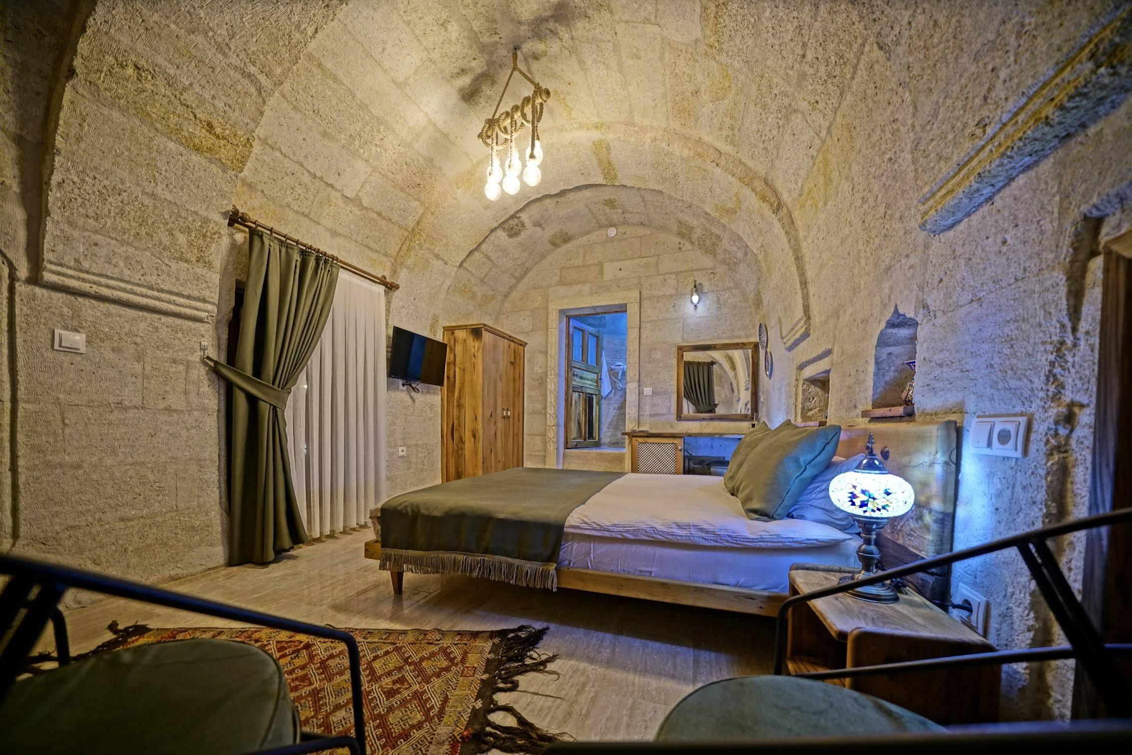 Vigneron Cave Hotel نفسهير المظهر الخارجي الصورة