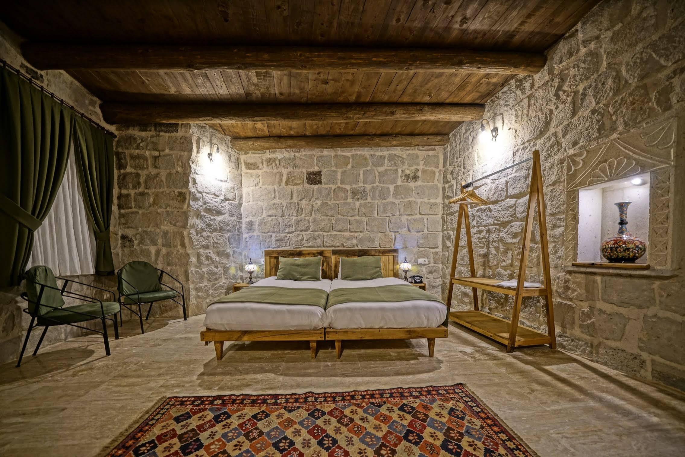 Vigneron Cave Hotel نفسهير المظهر الخارجي الصورة
